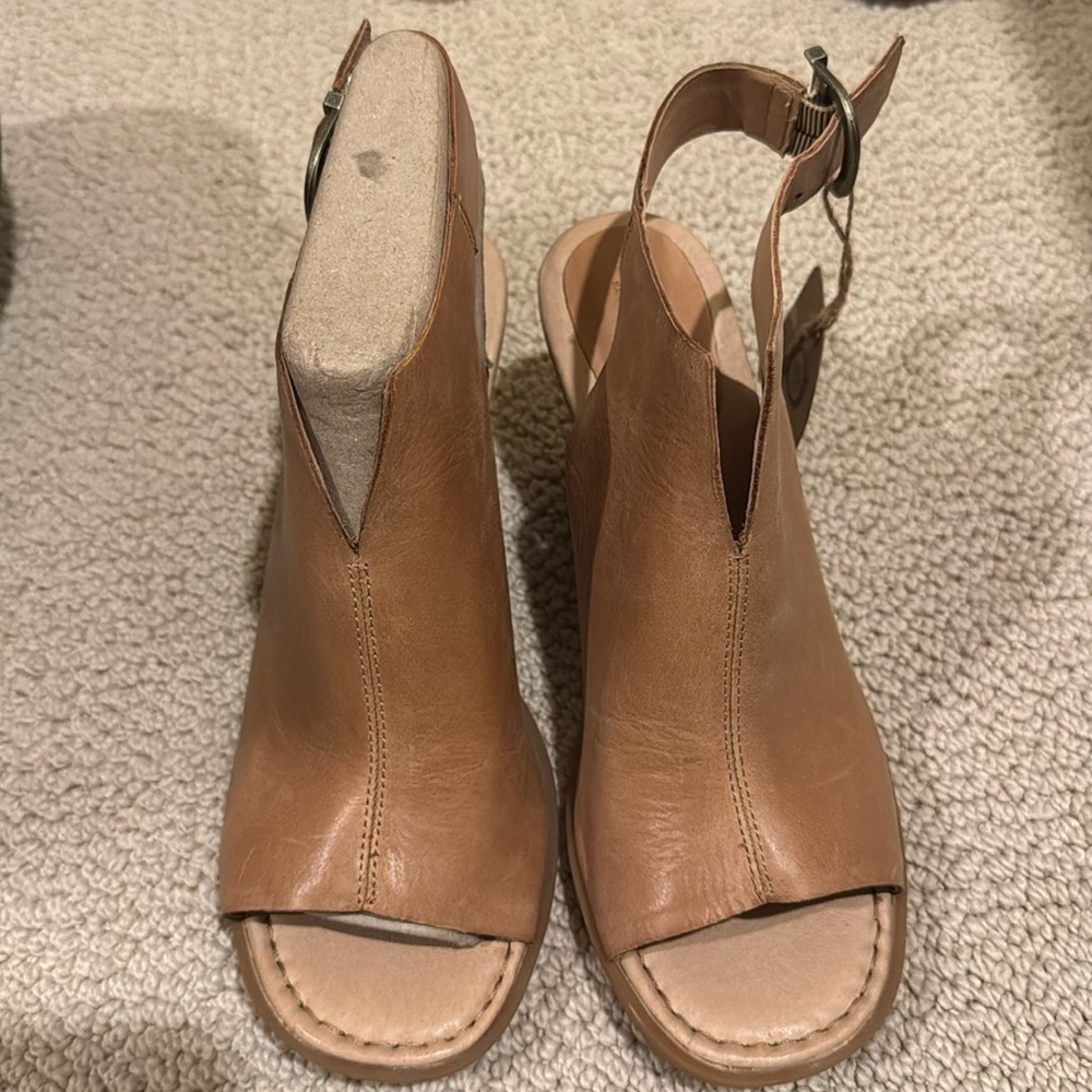 NWT Brown Leather Peep Toe Booties